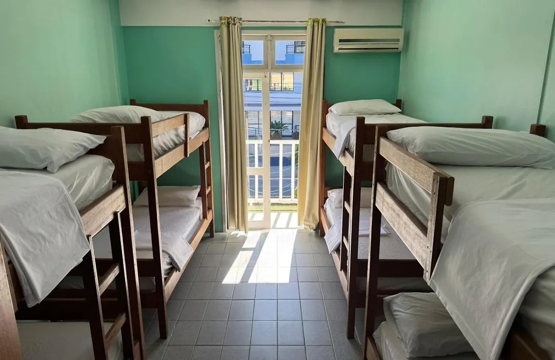 Hostel Canasvieiras-1